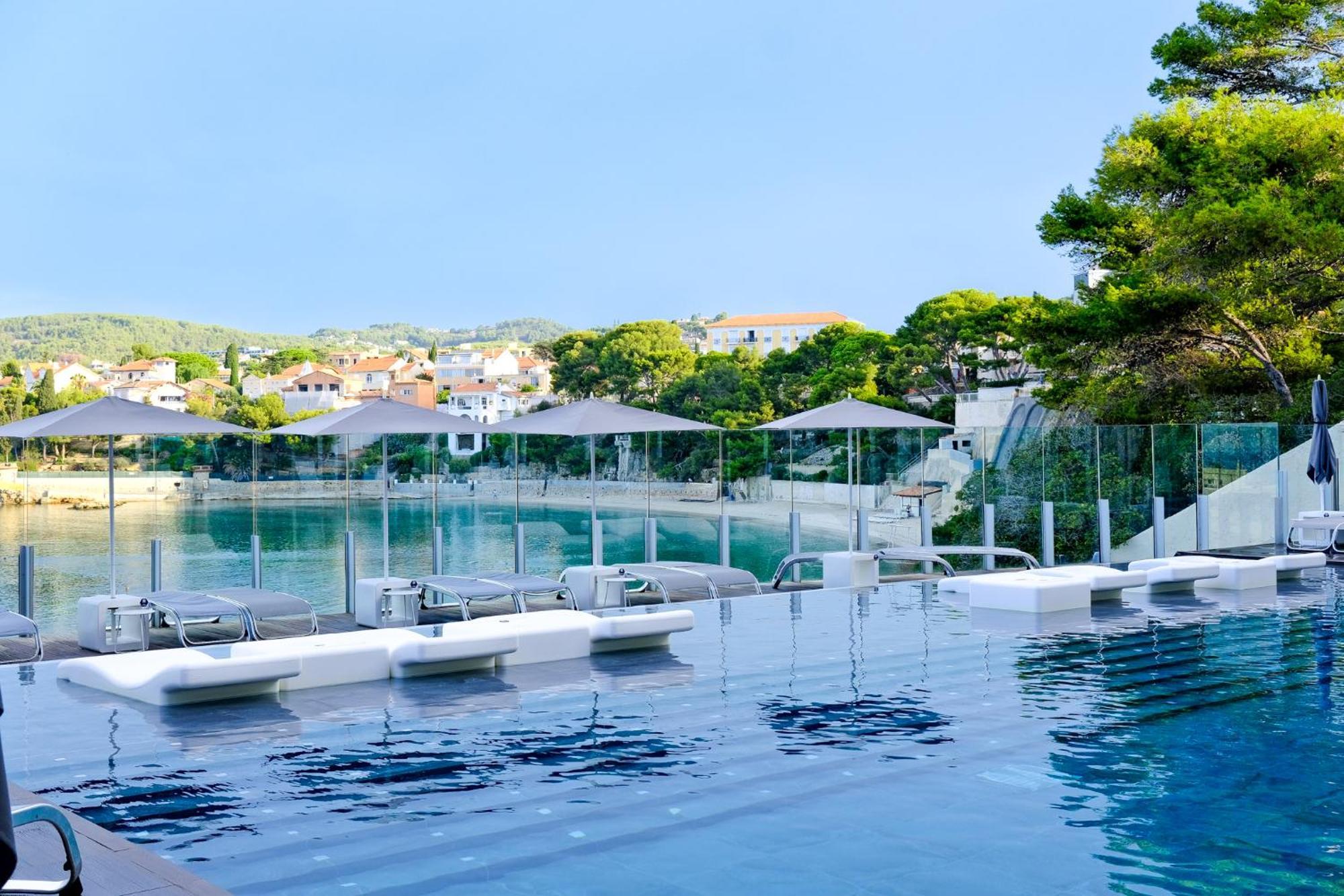 Thalazur Bandol Ile Rousse - Hotel & Spa Zewnętrze zdjęcie